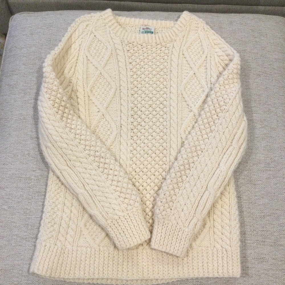 Bonner Ireland womens handknit 100% wool cable knit chunky sweater